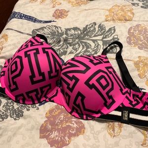 VS PINK New without tags
